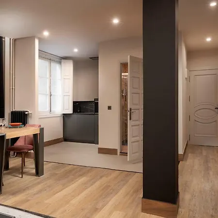 1907 Low Cost Apartment
